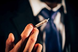 Cannabis wird legalisiert — Folgen für den Arbeitsschutz